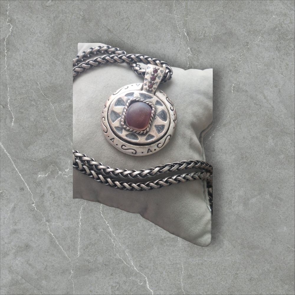 Silver and Brown Intricate Necklace